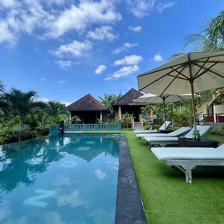 Bali Nusa Cottage
